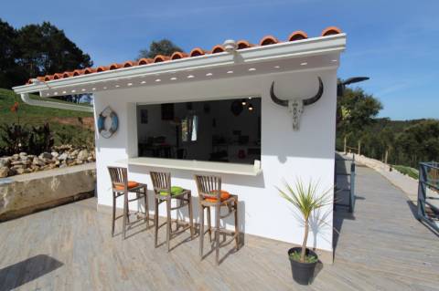 Moradia T5, localizada em Carvalhal Benfeito- Caldas das Rainha