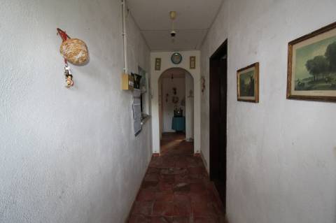 Moradia à venda Centro Nazaré, em 2º linha Mar