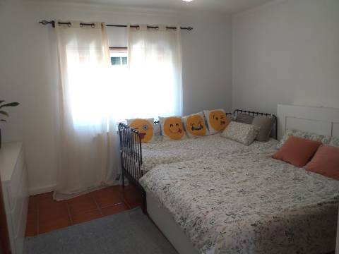 Moradia T3 - Serra D'el Rei, poucos minutos da maravilhosa praia do Baleal