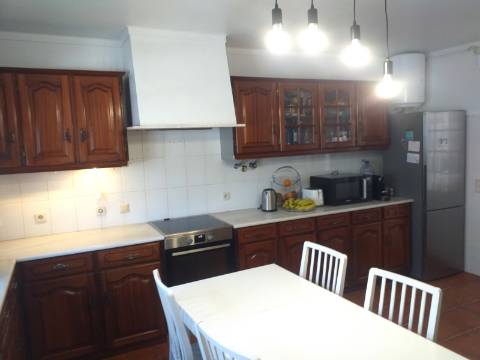 Moradia T3 - Serra D'el Rei, poucos minutos da maravilhosa praia do Baleal