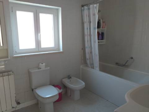 Moradia T3 - Serra D'el Rei, poucos minutos da maravilhosa praia do Baleal