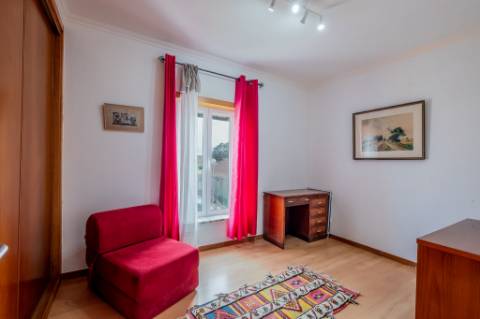 Moradia T3 - Santa Bárbara Lourinhã