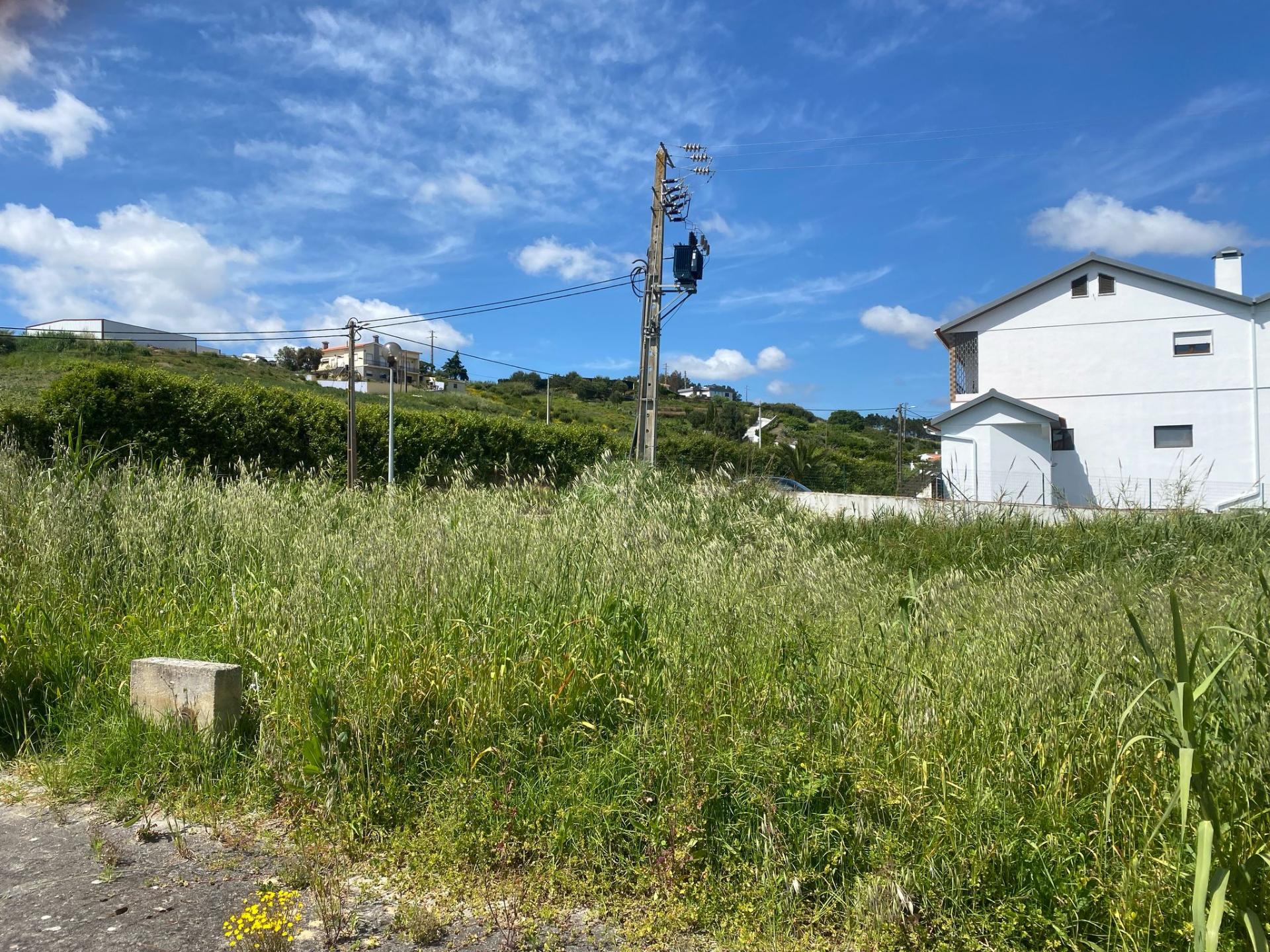 Lote de terreno com 354 m²