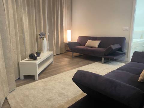 Apartamento remodelado T1 com projeto para licenciamento de alojamento local