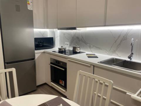 Apartamento remodelado T1 com projeto para licenciamento de alojamento local