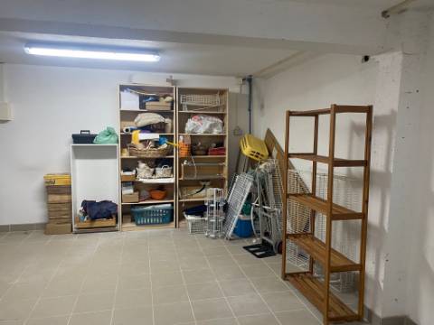 Apartamento remodelado T1 com projeto para licenciamento de alojamento local