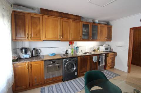 Apartamento T3 no Rés-do-Chão - Nazaré