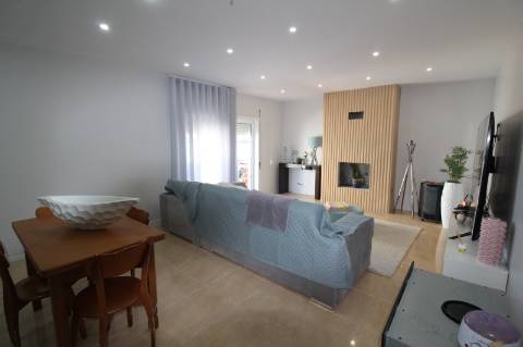 Apartamento T3 no Rés-do-Chão - Nazaré