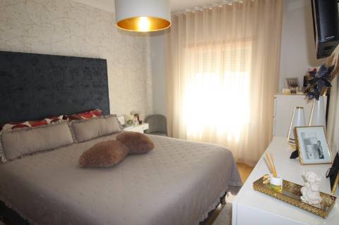 Apartamento T3 no Rés-do-Chão - Nazaré