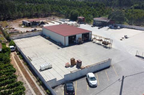 Armazéns Industriais junto a Torres Vedras