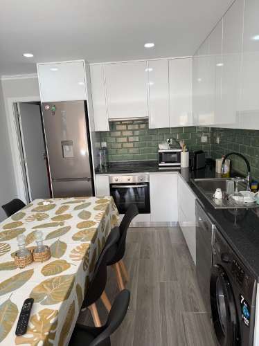 Moradia Térrea com Terraço e Piscina - BalealCoop