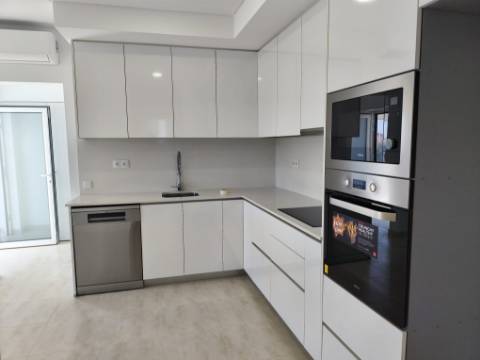 Moradia T3 em Vila Seca, Maxial