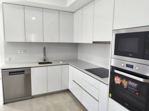 Moradia T3 em Vila Seca, Maxial