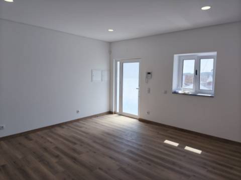 Moradia T3 em Vila Seca, Maxial