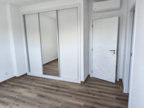 Moradia T3 em Vila Seca, Maxial