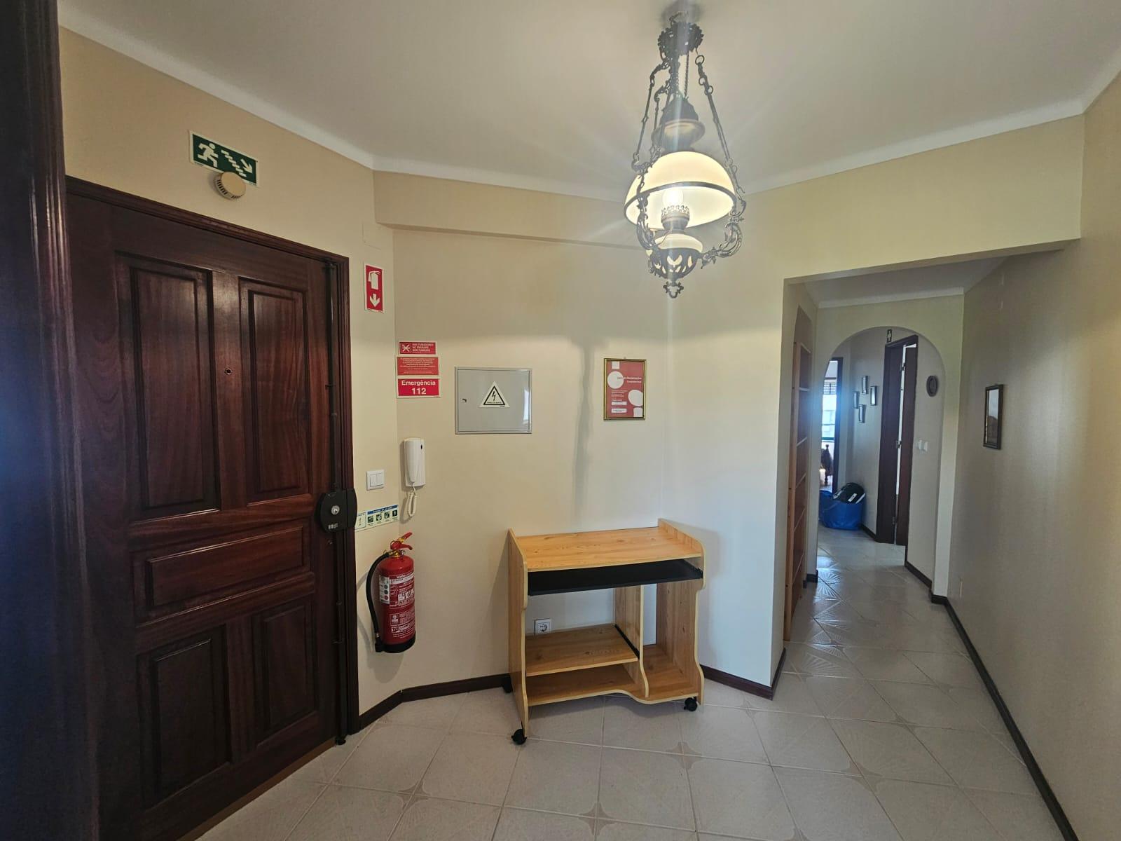 Apartamento T2 com elevador Peniche