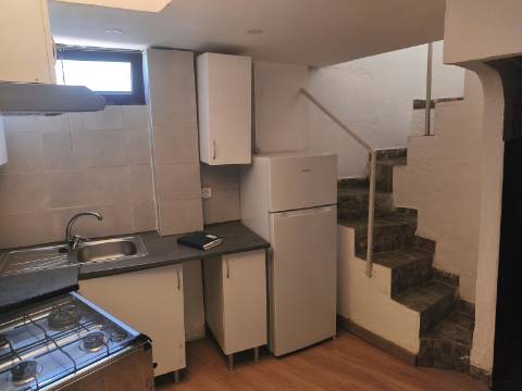 Casa Antiga com Charme - T2 com Vista Serra