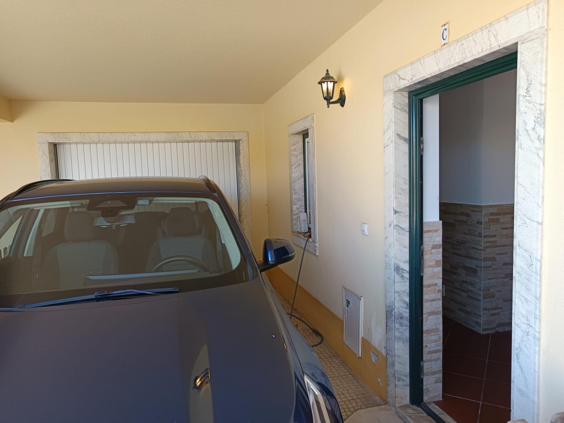 Moradia T3 com Caráter e Conforto - São Bartolomeu dos Galegos