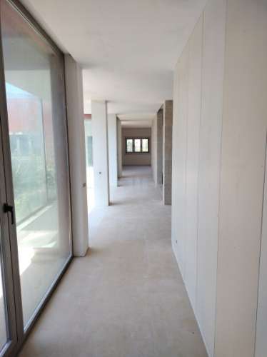 MORADIA ISOLADA

-5 Quartos, 582 m2 
-Marco, Marco de Canaveses
- O imóvel está a ser vendido no estado atual.
