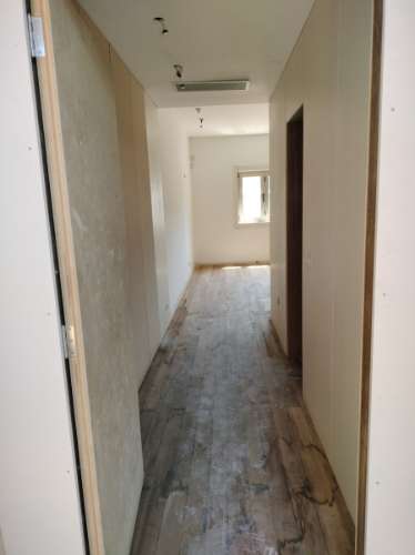 MORADIA ISOLADA

-5 Quartos, 582 m2 
-Marco, Marco de Canaveses
- O imóvel está a ser vendido no estado atual.
