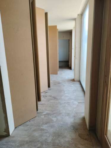 MORADIA ISOLADA

-5 Quartos, 582 m2 
-Marco, Marco de Canaveses
- O imóvel está a ser vendido no estado atual.
