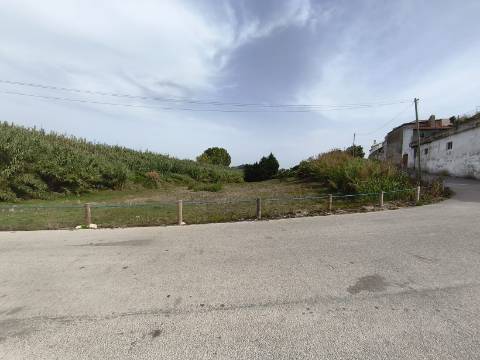 Terreno Urbano para construção de moradia