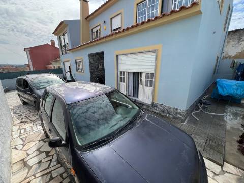 Moradia T4 Casalinhos de Alfaiata, Silveira