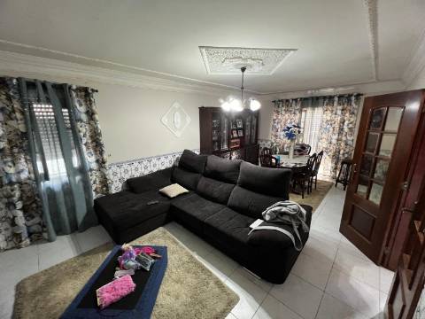 Moradia T4 Casalinhos de Alfaiata, Silveira