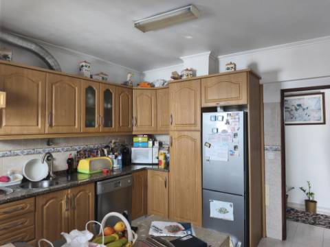 Apartamento T3 em Torres Vedras