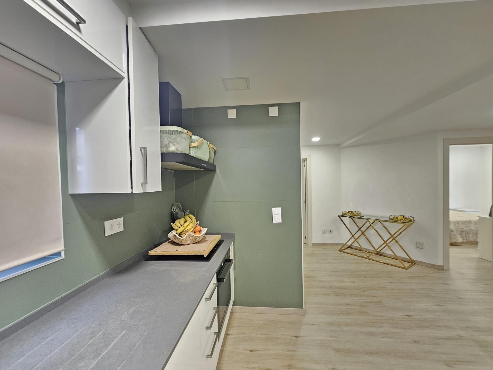 Apartamento T2 renovado com estacionamento