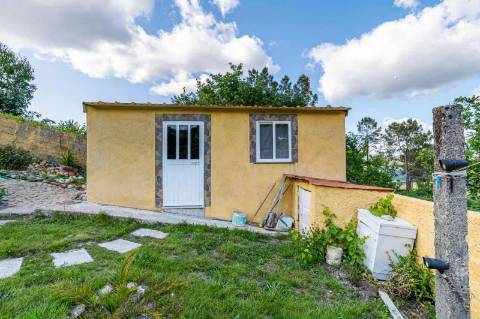 Fantástica Moradia T6 com Piscina e Vista de Serra - Ruivães, Gerês
