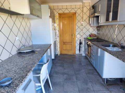 Apartamento T2 Centro Bombarral