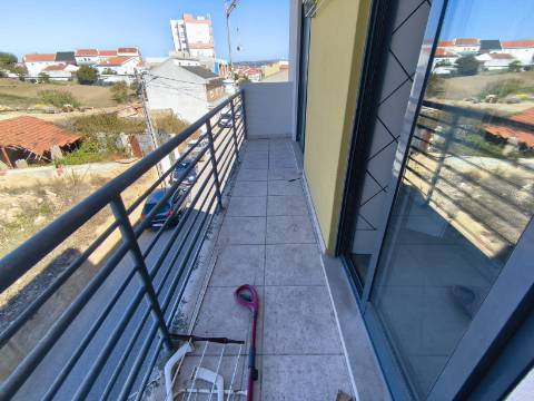 Apartamento T2 Centro Bombarral