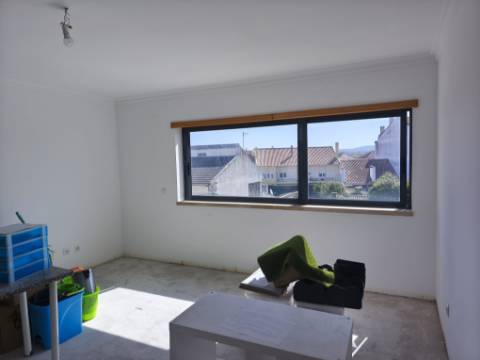 Apartamento T2 Centro Bombarral