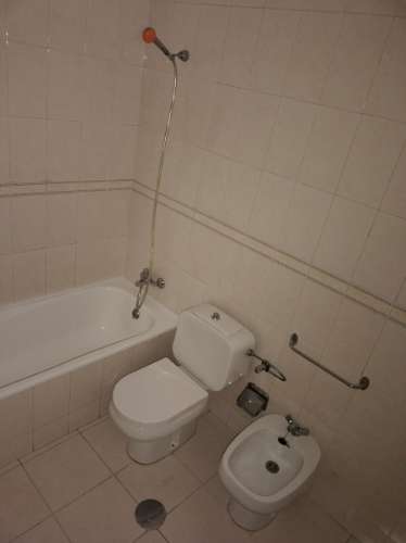 T1 com Garagem e Cozinha em Remodelação - Canidelo, Vila Nova de Gaia