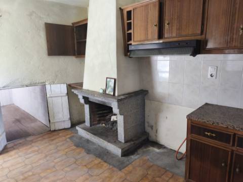 Casa Antiga T3 - Aguiar da Beira