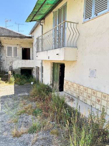 Casa Antiga T3 - Aguiar da Beira