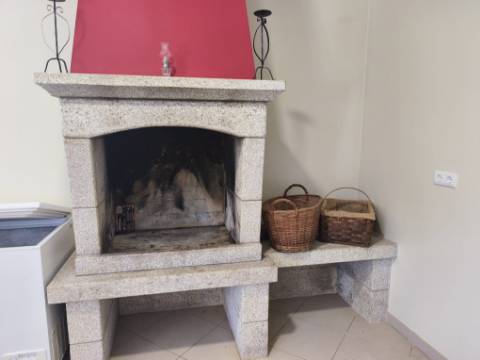 Herdade em Juncais - Fornos de Algodres, Guarda