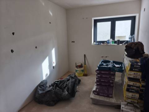 Moradia T2 em fase de acabamentos
