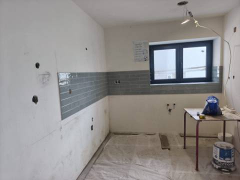 Moradia T2 em fase de acabamentos