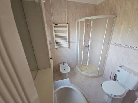 Moradia T3 com espaço exterior Lourinhã