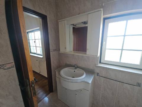 Moradia T3 com espaço exterior Lourinhã