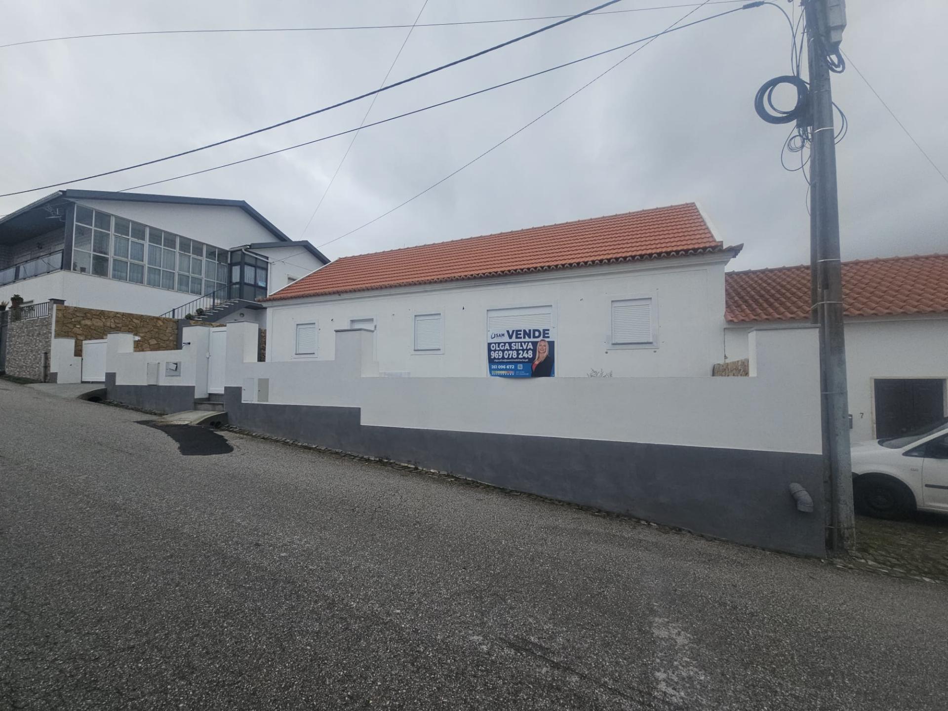 Moradia térrea T2 Ventosa Torres Vedras