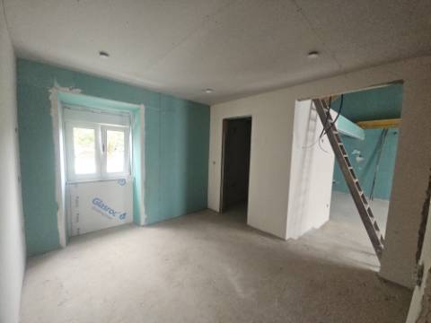 Moradia térrea T2 Ventosa Torres Vedras