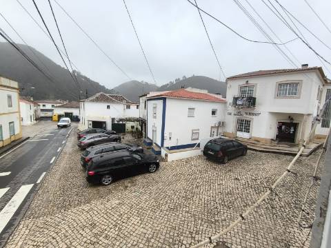 Moradia T2 Moderna e Luminosa - próximo do Bombarral