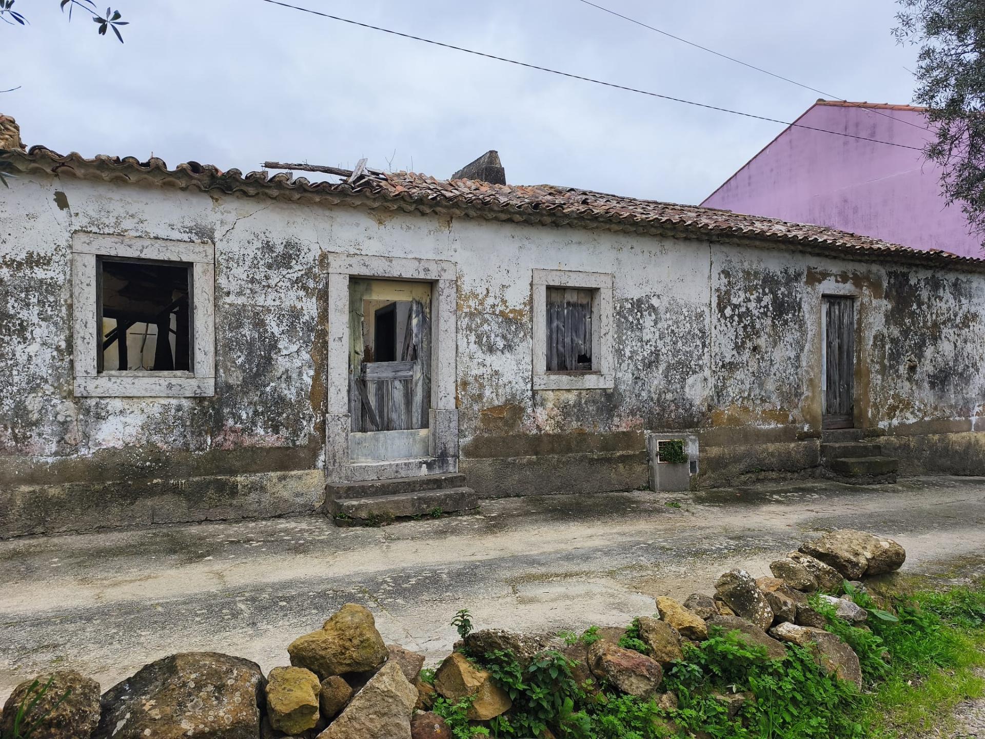 Moradia térrea para recuperar