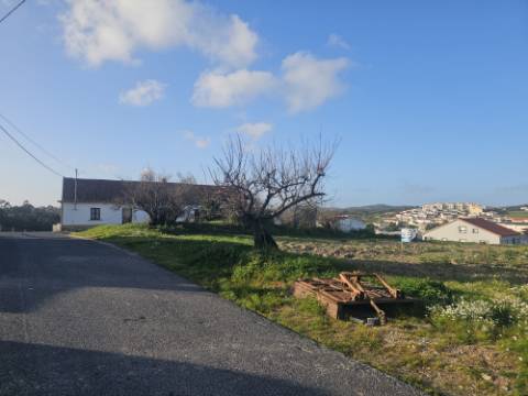 Terreno urbano Torres Vedras