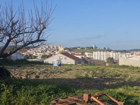 Terreno urbano Torres Vedras