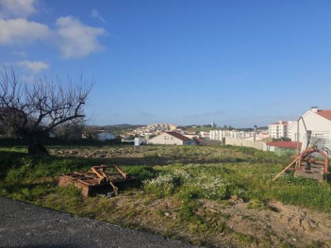 Terreno urbano Torres Vedras