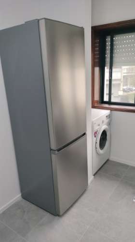 Apartamento T2 Renovado- Coimbrões